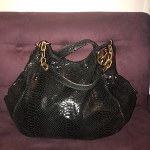 michael kors snakeprint shoulderbag